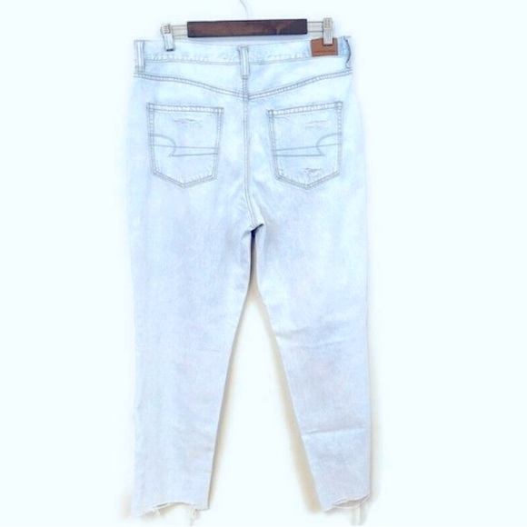 AMERICAN EAGLE - Womens Light Cutoff Straight Jeans, EUC> Sz 12 - Picture 2 of 8